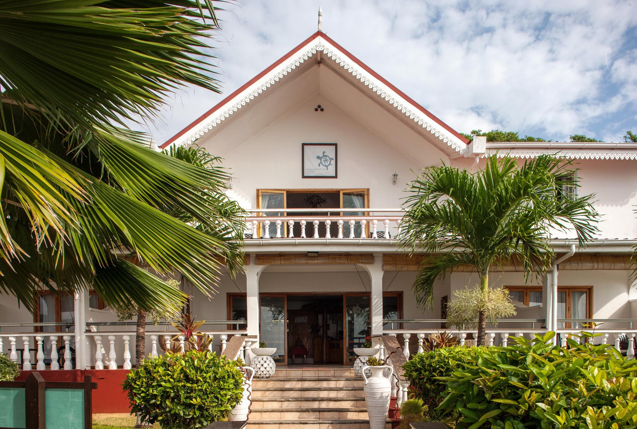 Le Relax Hotel And Restaurant Anse Royale Exterior photo